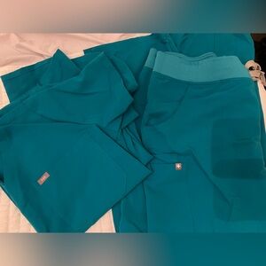 Figs blue scrubs XL